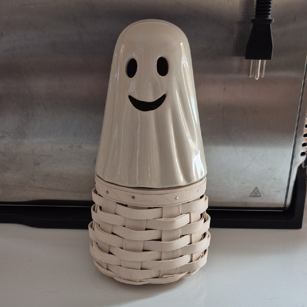 Longaberger Cream Ghost Basket Decor